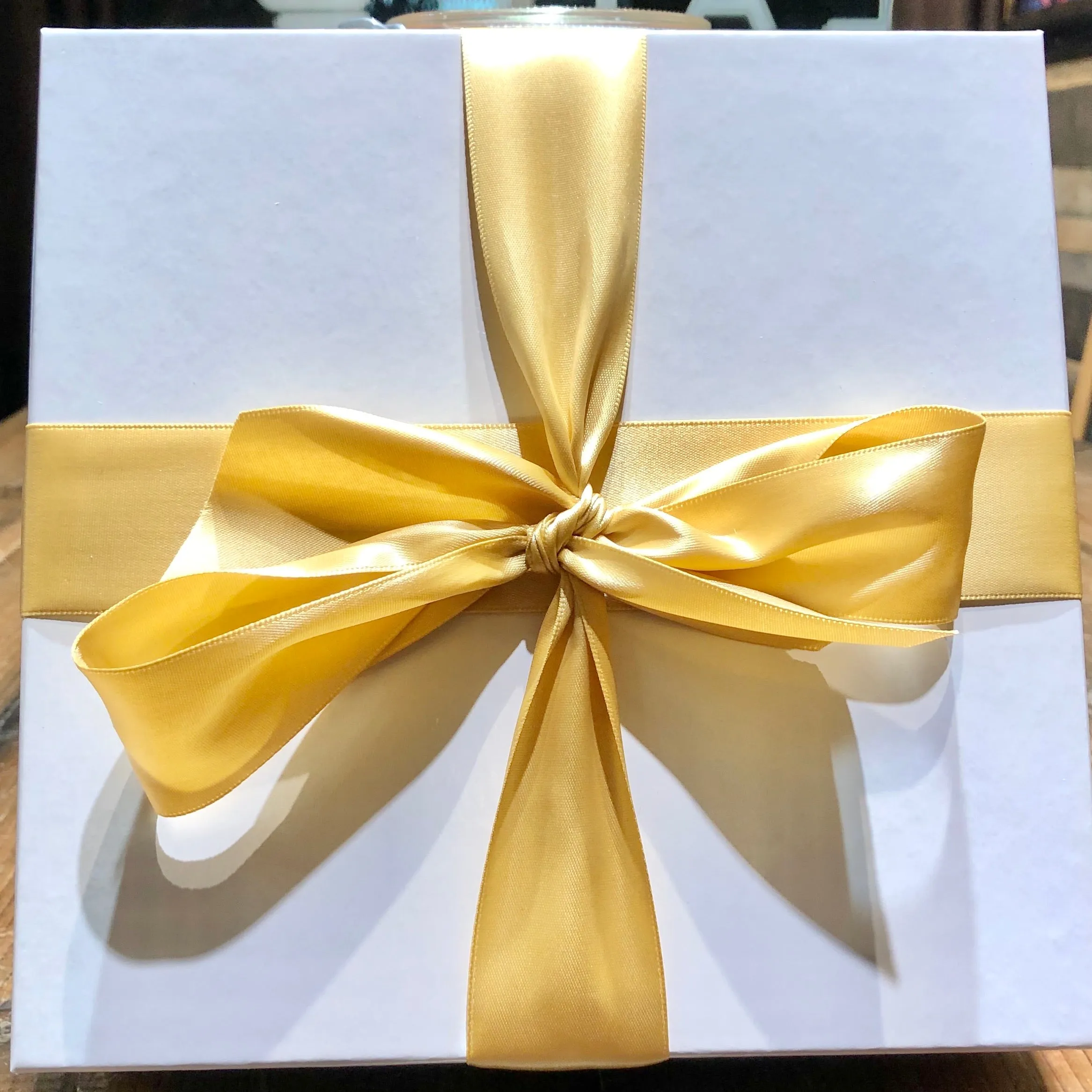 Add Large Gift Box