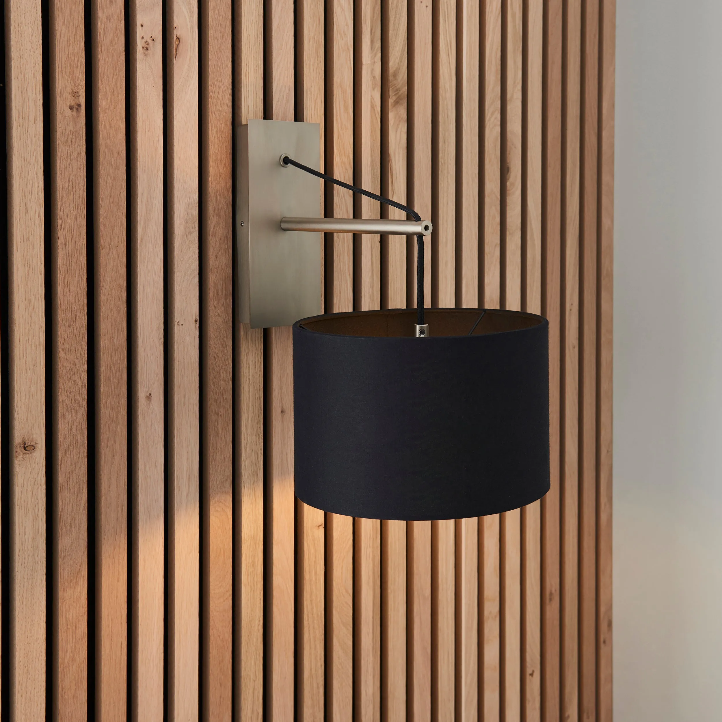 Amos Automic Wall Light Matt Nickel & Black