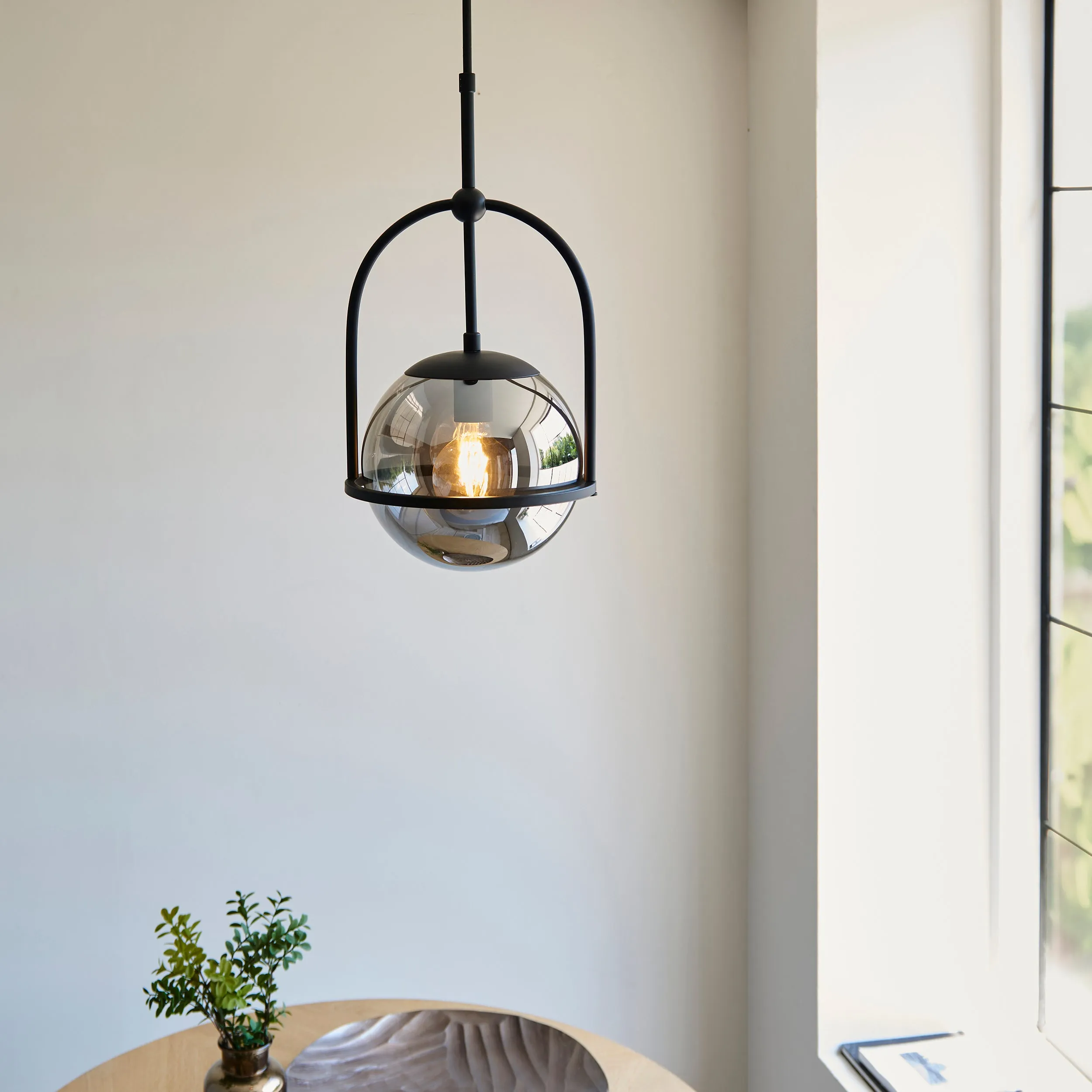 Amos Penthouse Single Pendant Black