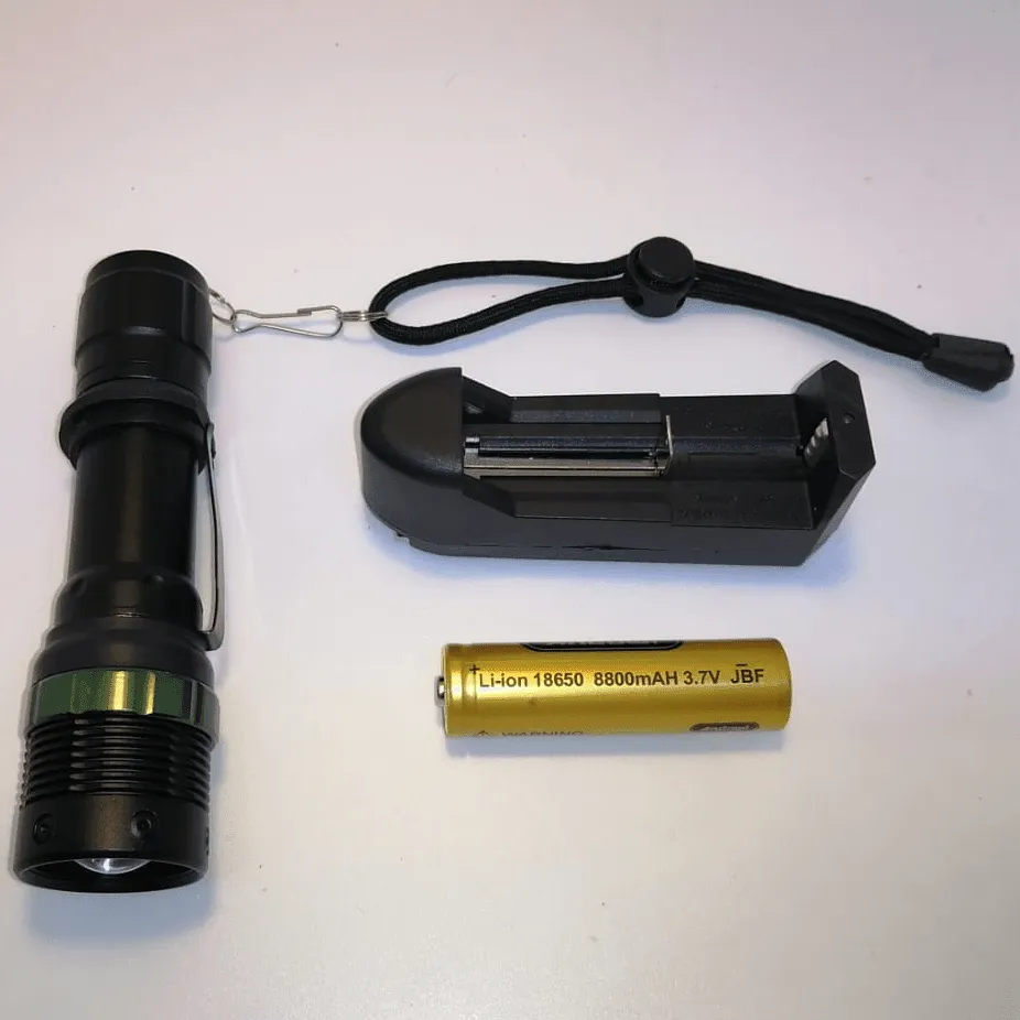 ANDOWL RECHARGEABLE NIGHT FLASHLIGHT:Q-5101