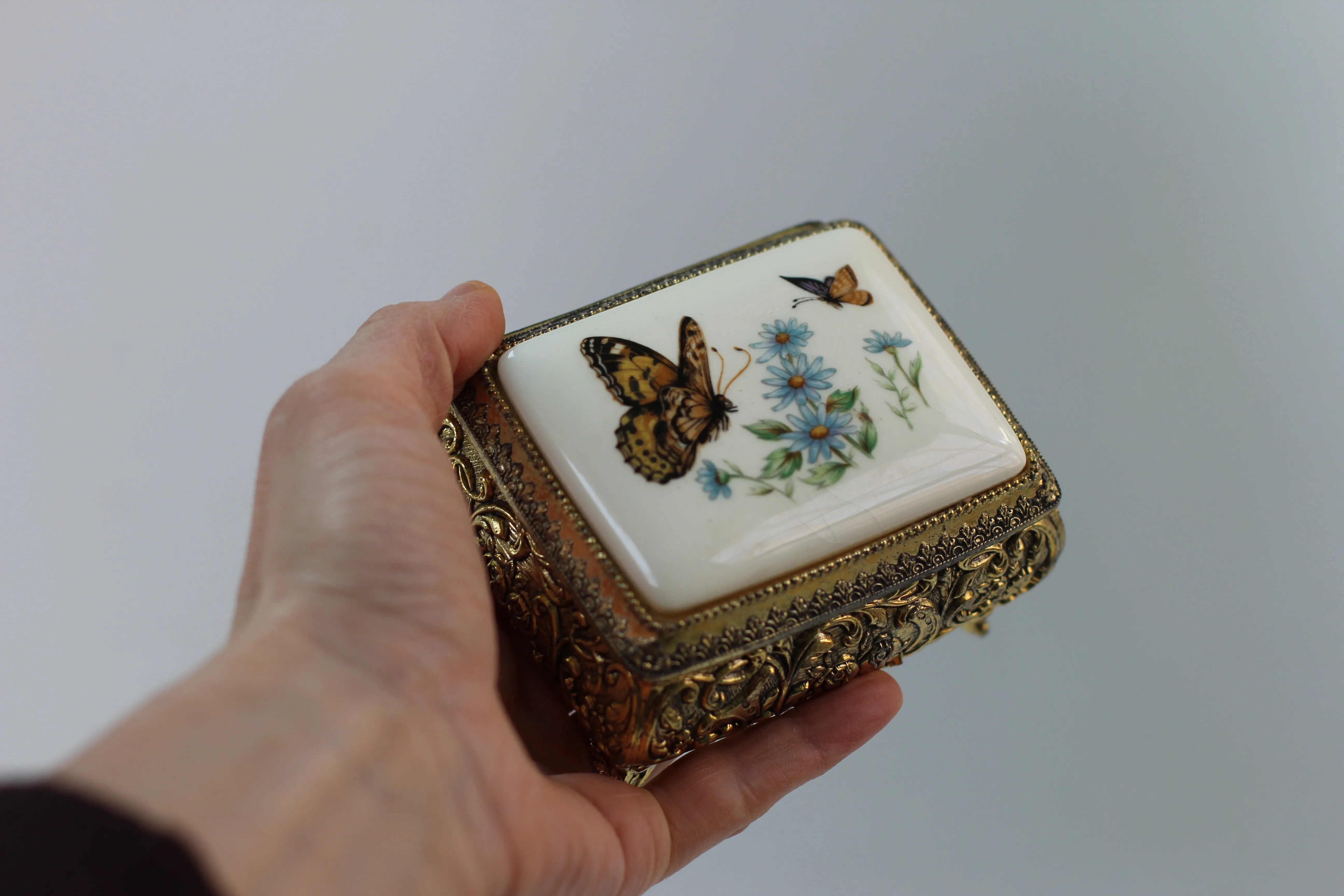 Antique Brass Flowers and butterflies Jewellery Box