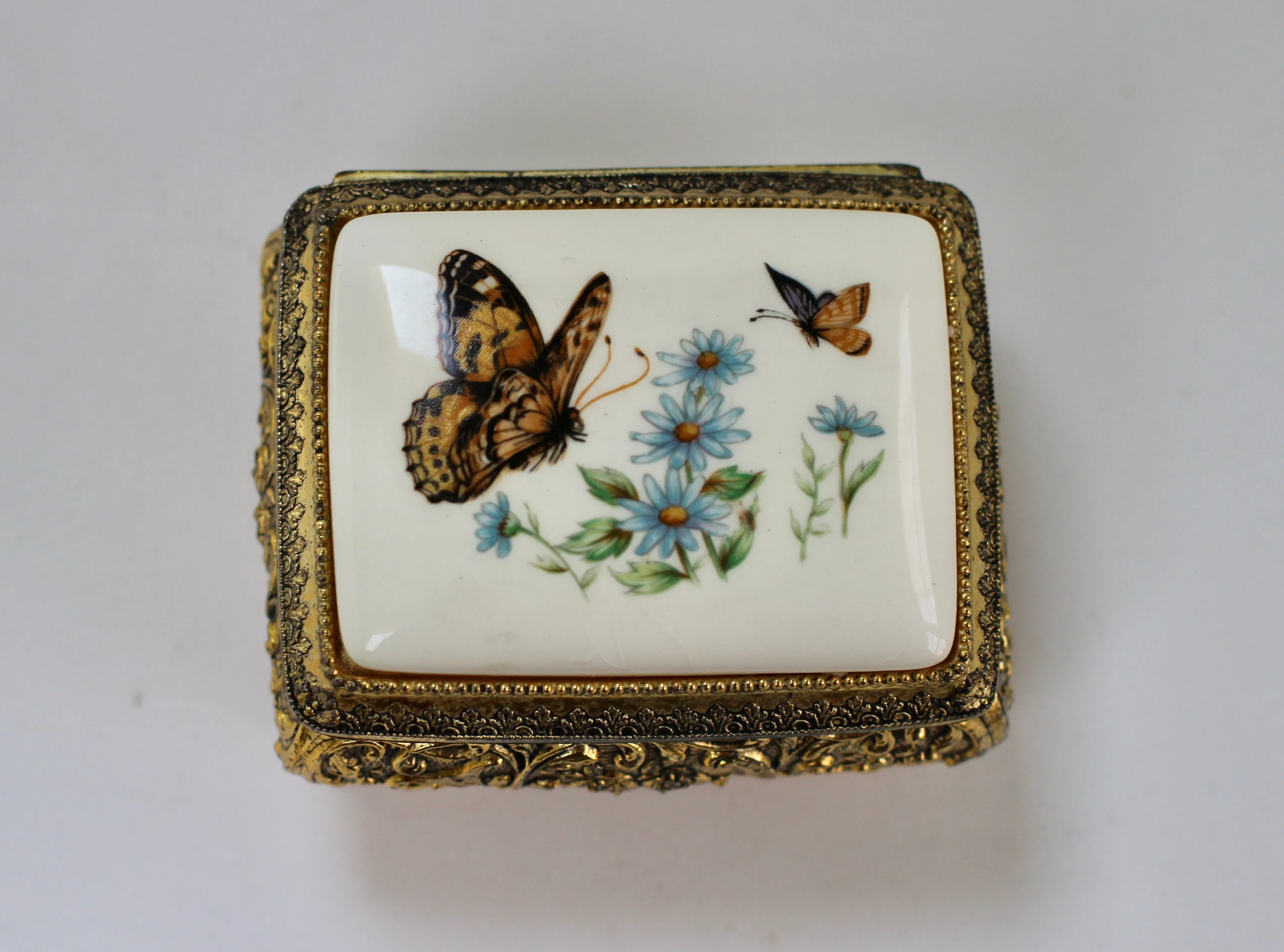 Antique Brass Flowers and butterflies Jewellery Box