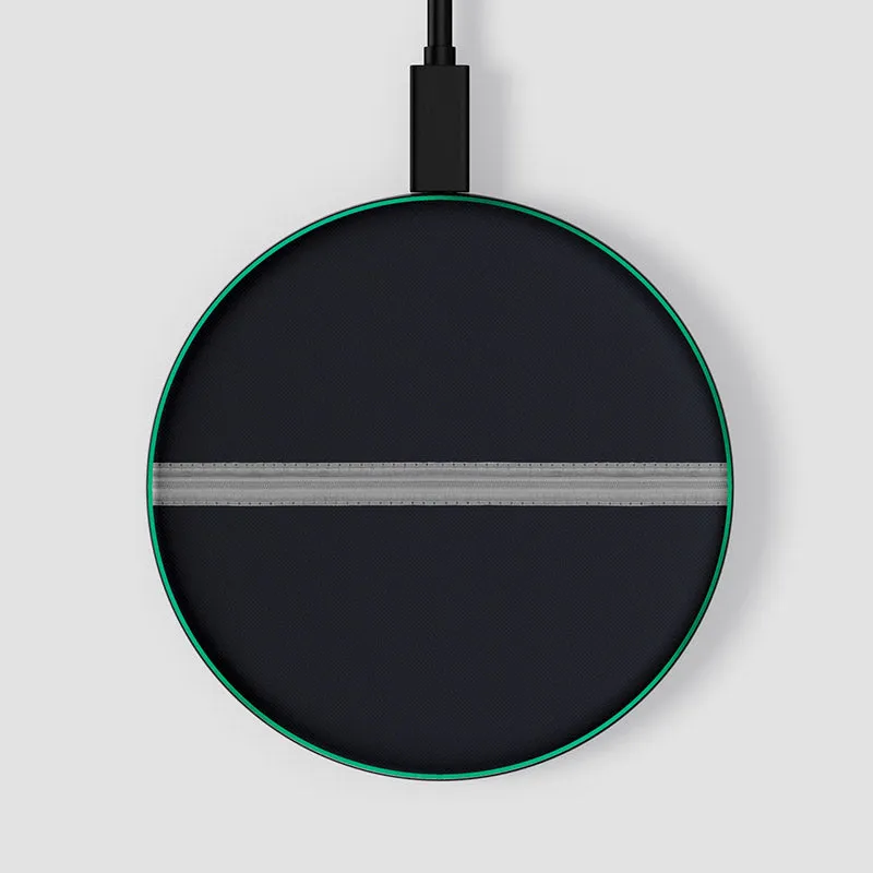 Black Pilot Stripes - Wireless Charger