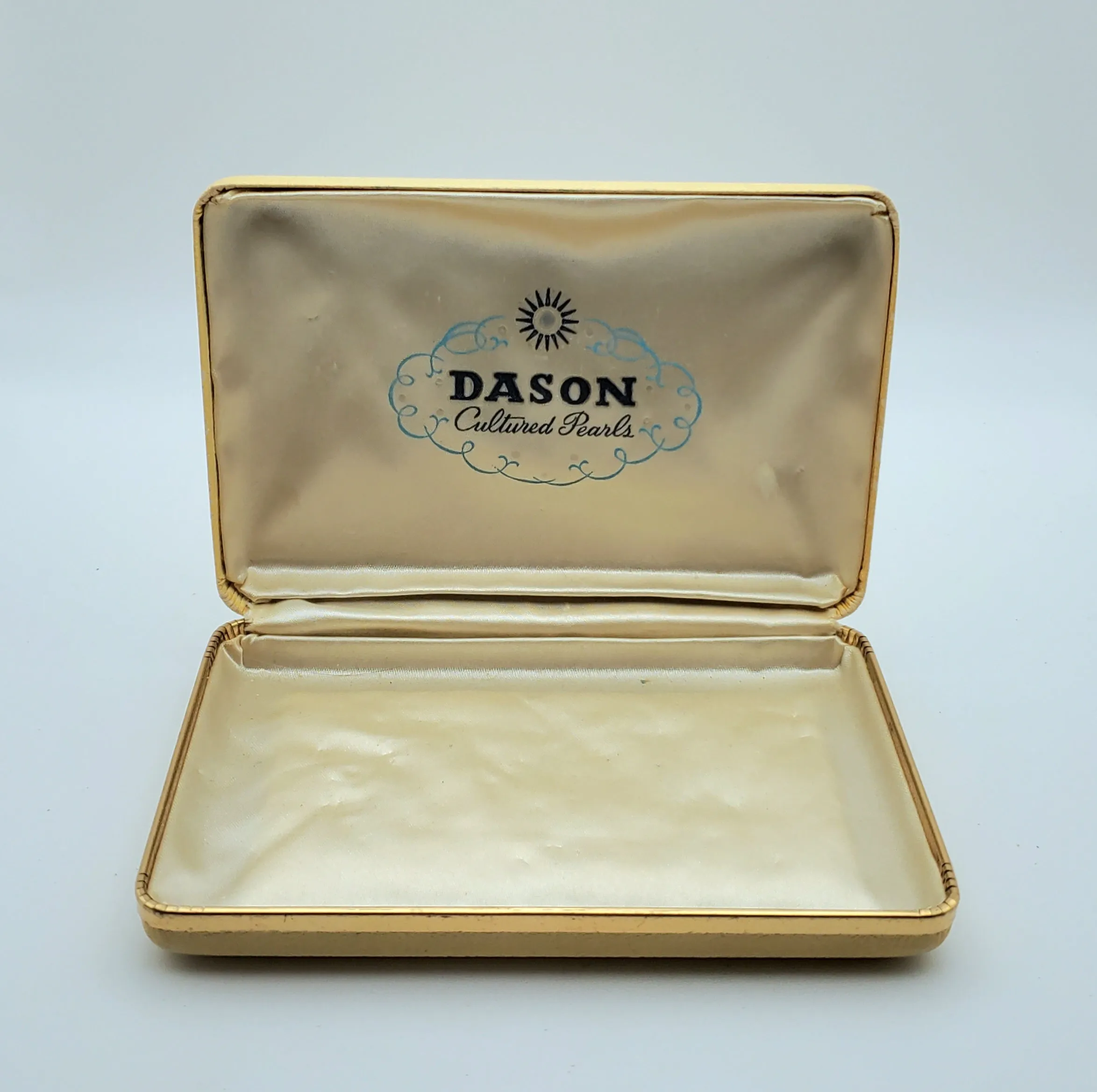 Dason Cultured Pearls - Vintage Hard Plastic Shell with Satin Interior Jewelry Box