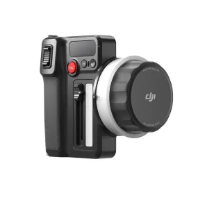 DJI Focus Pro Hand Unit for RS 3 / 3 Pro and RS 4 / 4 Pro Gimbal Stabilizer and Focus Pro Motor Built-In RF Module and Bluetooth & 2.4 GHz Wireless Transmission Up to 160m for Camera Lens Focus, Zoom, and Aperture FIZ Control