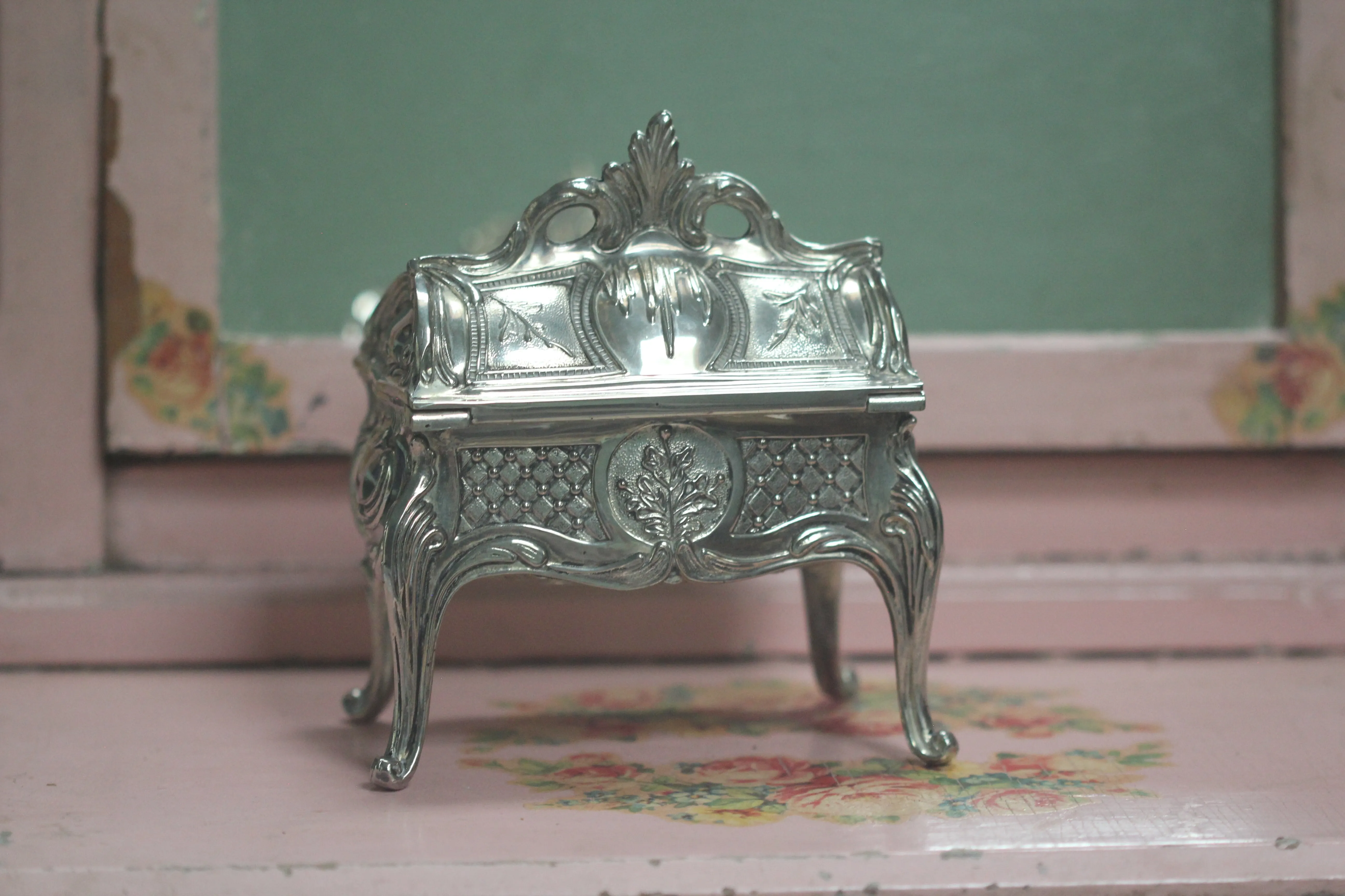 Silver Art Nouveau Jewelry Box