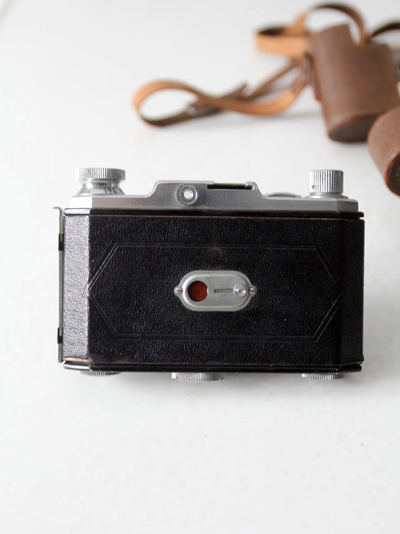 vintage Alfax Model ll camera with leather carrying case